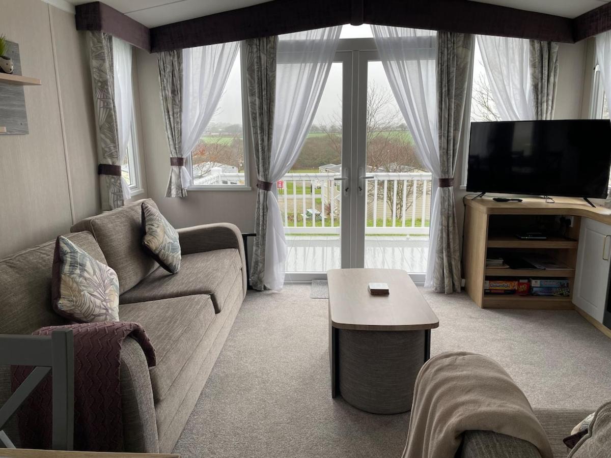 Luxury Caravan Cornwall Sleeps 4 Countryside View St Austell Exteriér fotografie